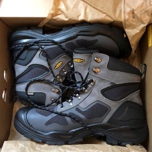 keen concord boots